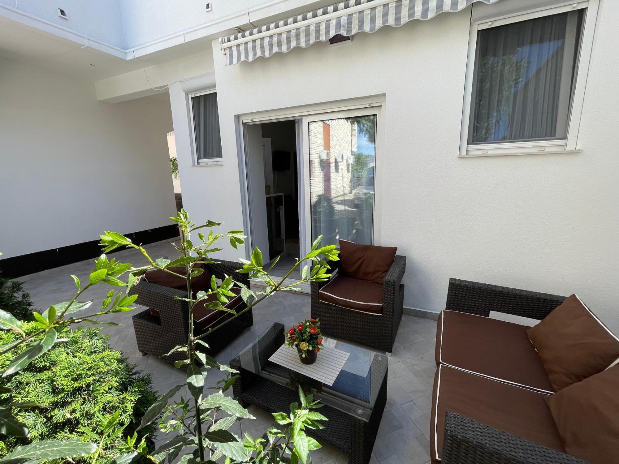 Apartments Coric Traù Esterno foto